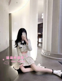 瑤瑤 166.44.B.23歲 臉蛋漂亮 清純 骨感 氣質 文靜 都是她的優點^^