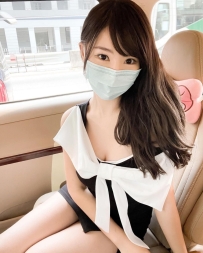 蜜桃：163 D 25歲    年輕漂亮的美女主廚