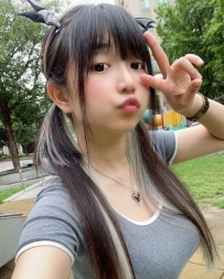 巧巧 ：158-小D-45-21歲