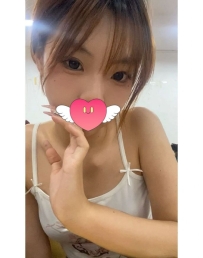 🦋【茶名】：左安  悶騷型鄰家小女孩