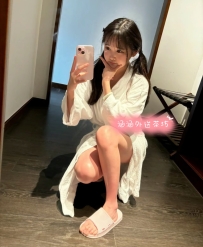 🦋【茶名】：小雪 清秀外貌笑容甜美