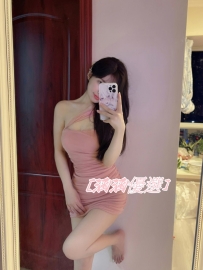 小麥  166 D  23歲