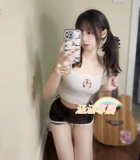 素素  155cm Dcup21歲 45kg