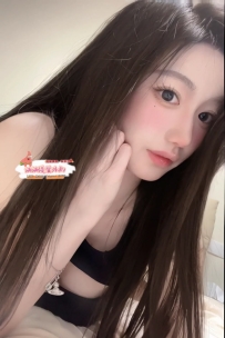 女友FU十足 可親親舌吻奶泡