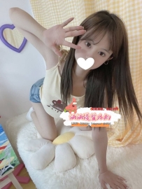 依戀 154cm.Bcup.41kg.23歲