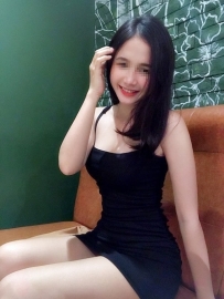 【茶名】：金莎     165cm47kgD杯24歲