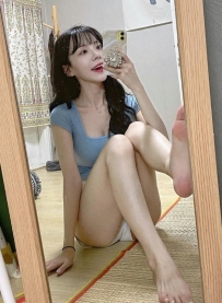 琳兒    162 D+  24歲 46kg
