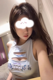 小Q 162.48.D+.24歲  新鮮肉感嫩妹 性經驗少
