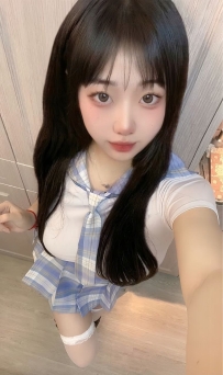 小妖  156cm-42kg-C -22歲 剛畢業的大學生啦 性慾要求有點高