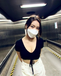 歐歐：164 D 24歲  健談熱情 很會哈拉