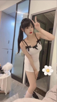 莉娜  162cmD奶25歲
