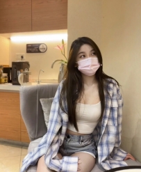小佳  164cm 小E 24歲 478kg