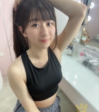 西西 156cm.Ccup.21歲.45kg